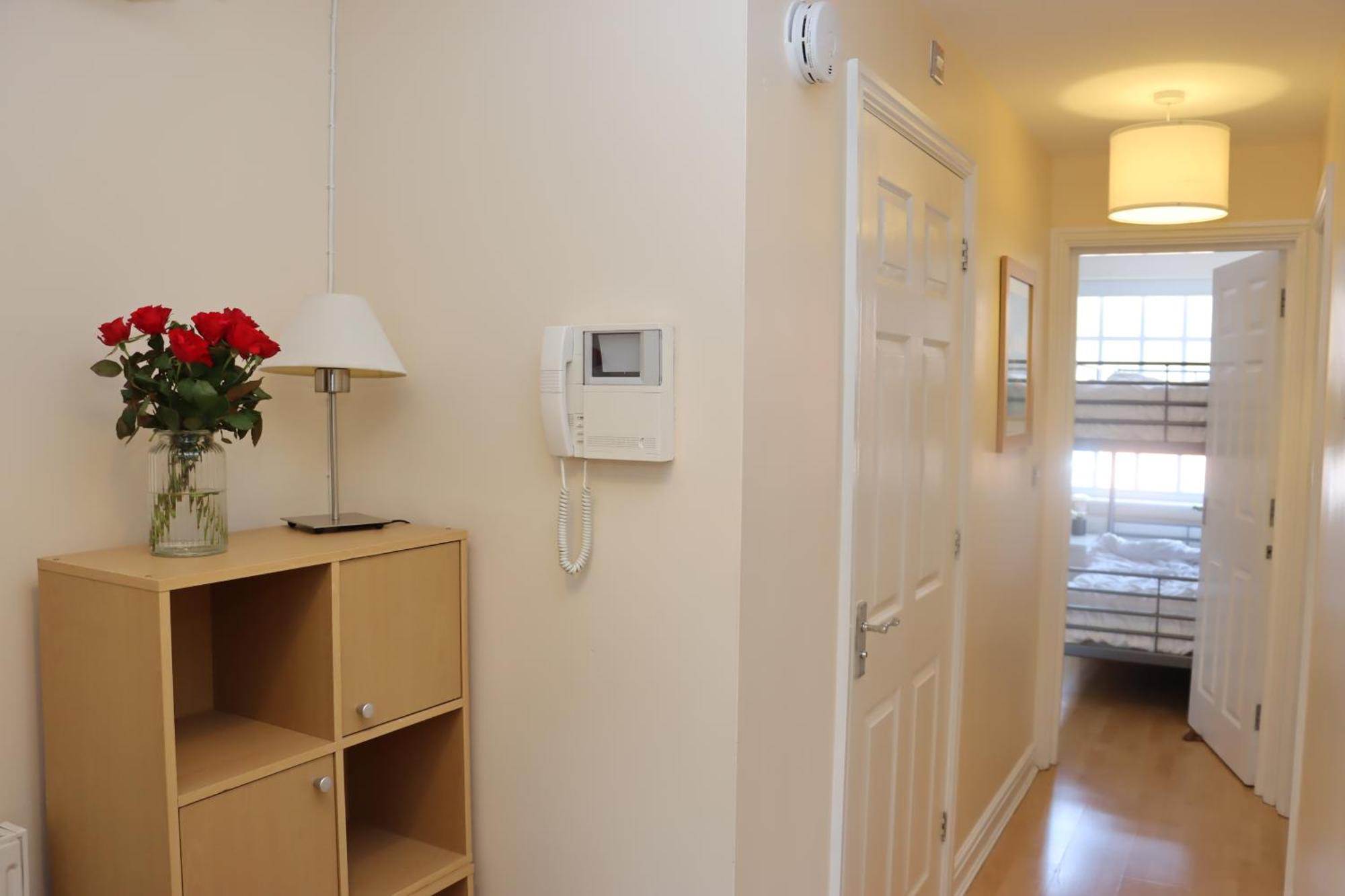 Scandinavian City Centre Apartment Worcester Exterior photo